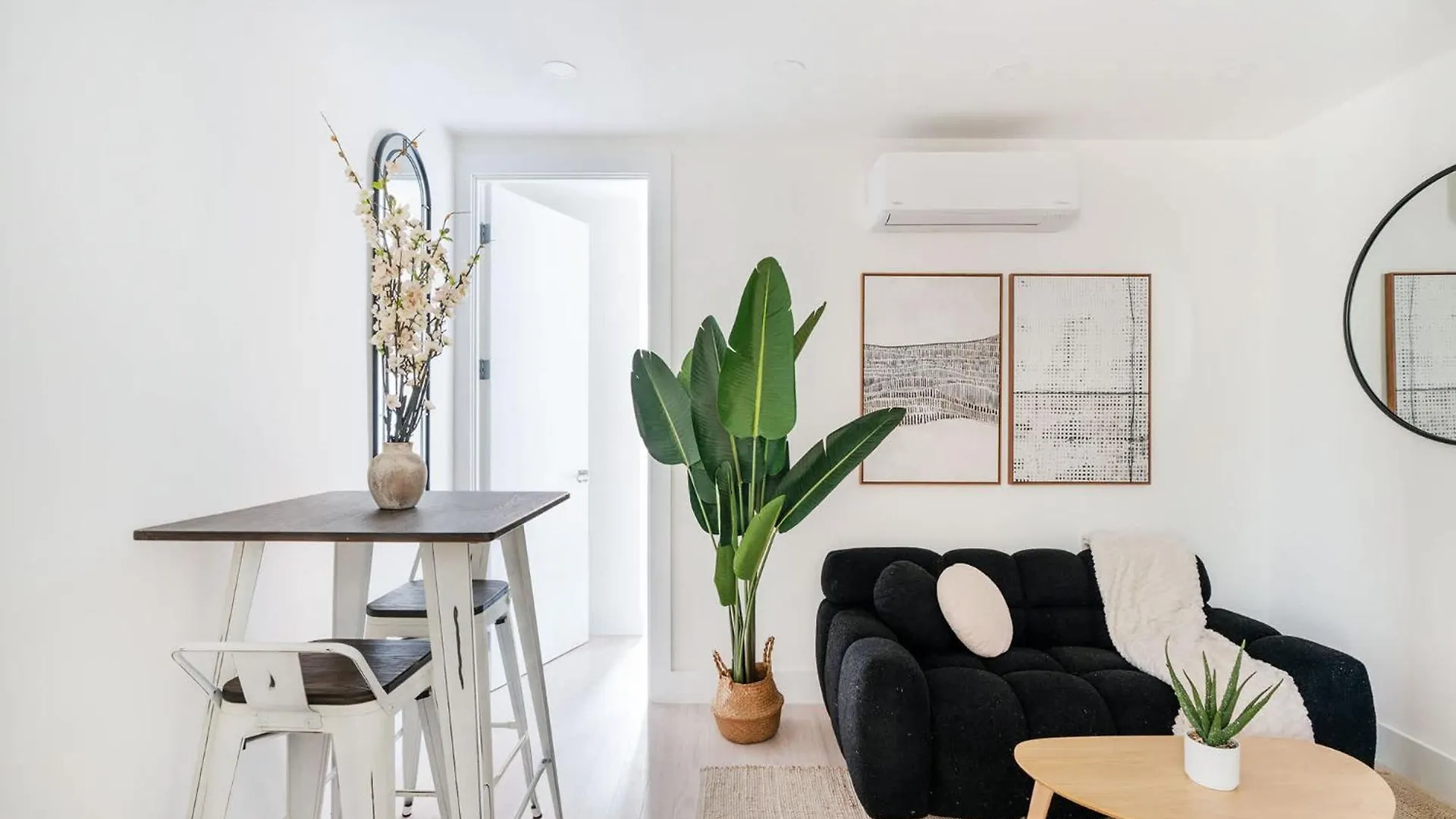 48-3Fe 2Br Prime Midtown West Apartment New York