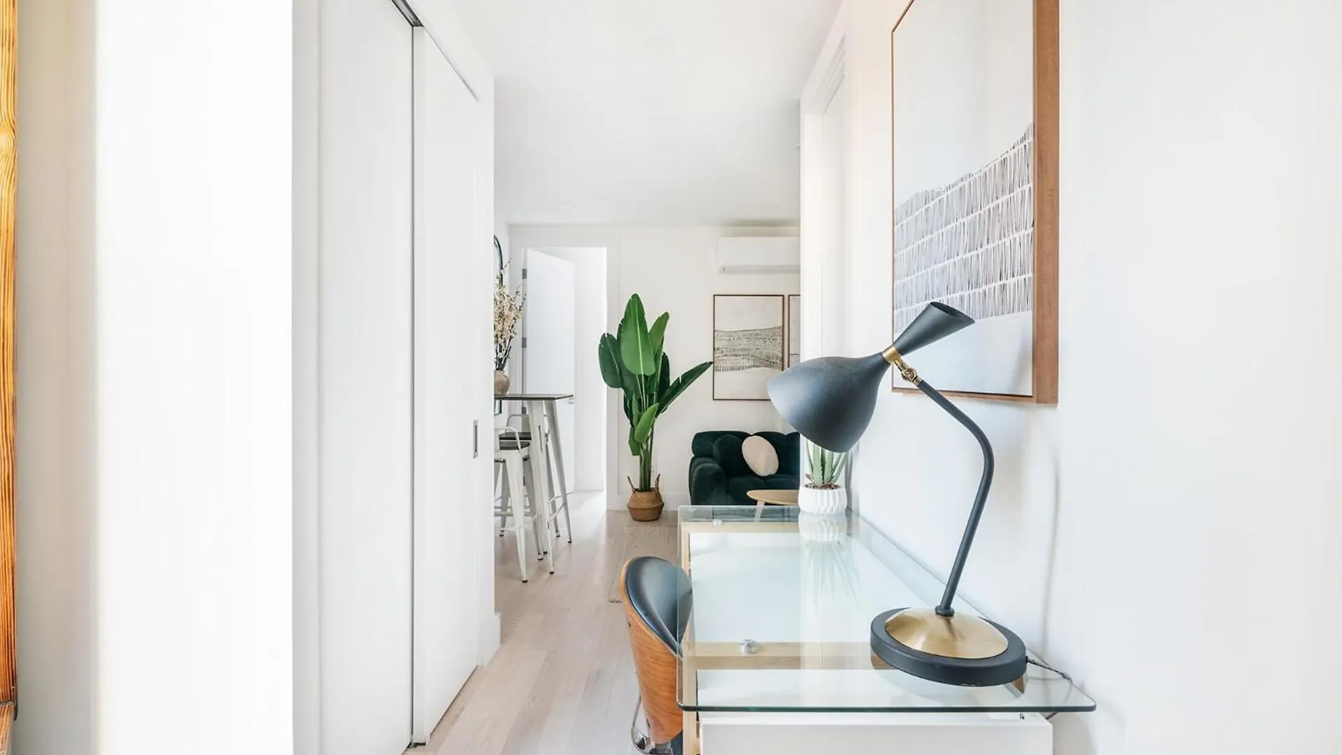 48-3Fe 2Br Prime Midtown West Apartment New York